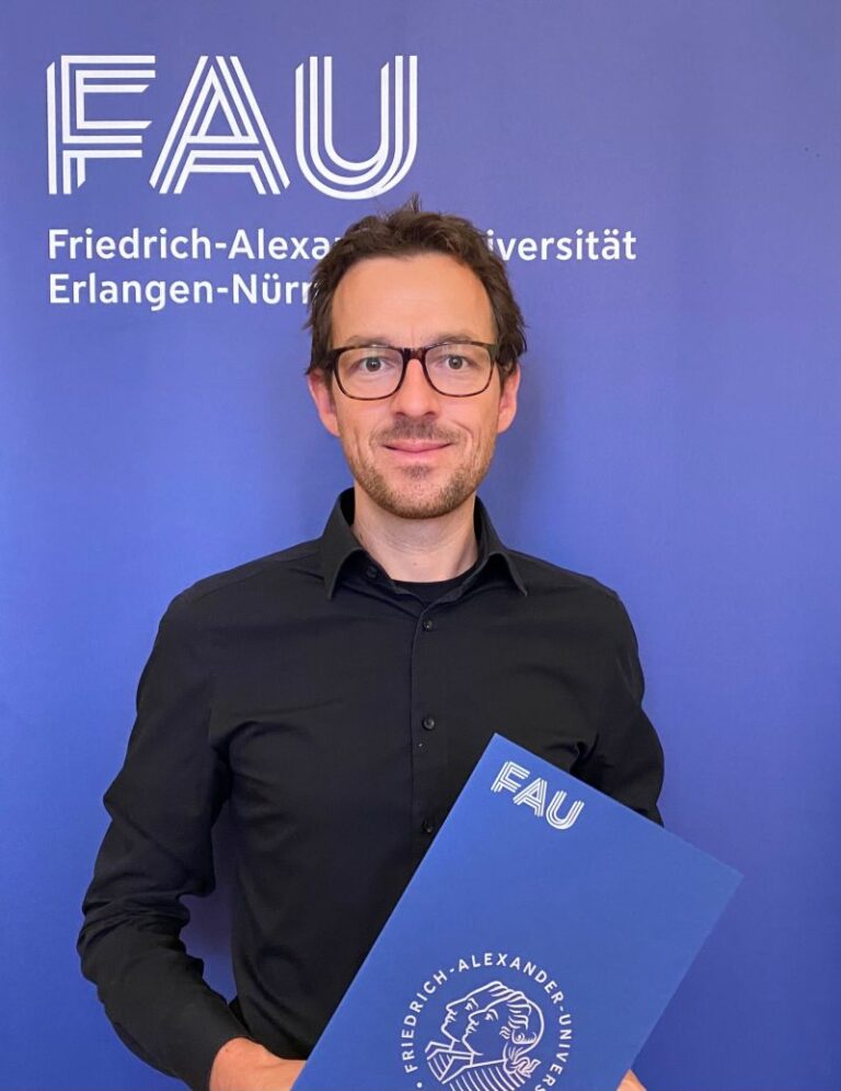 Nicolas Vogel has been promoted to full-professor
