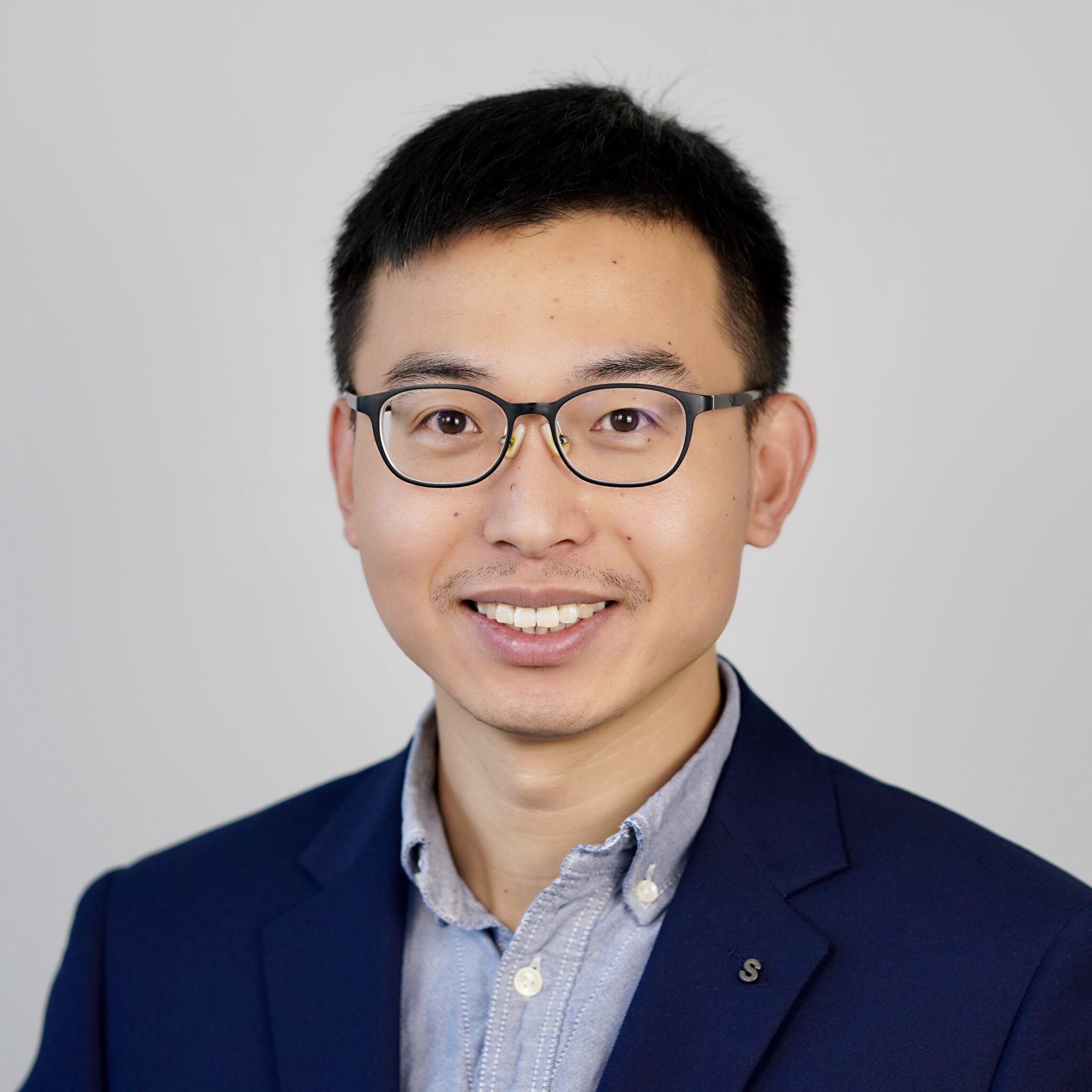 Cui; Ruiguang